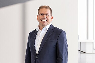 Portrait of Christian Geissler, CFO of Leadec.